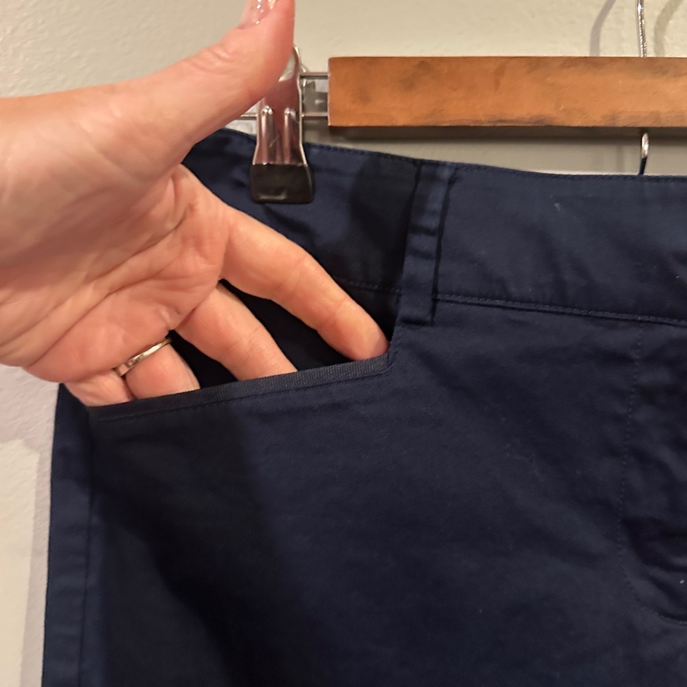 New York & Company Navy Slim Ankle Pants Size 8 Stretch Career Work Pants - Picture 2 of 7